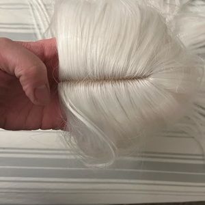 Selling White Wig